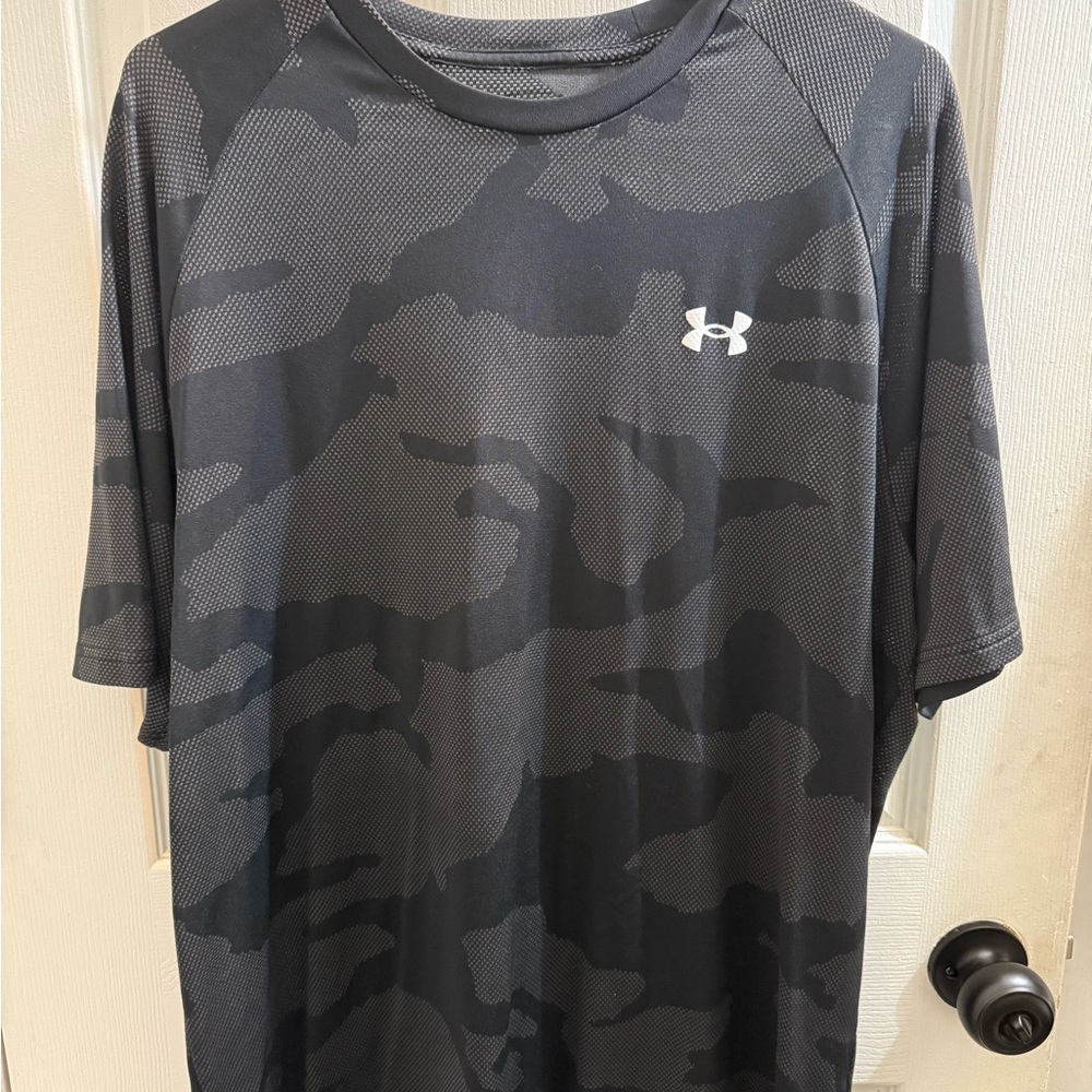Under Armour Black Multicam Activewear